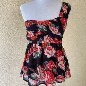 ASTR  Floral Brielle Top